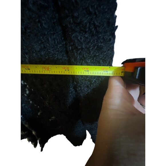 Shetland Wool Black & Gray Button-Up Cardigan Sweater With Zigzag Pattern - Picture 5 of 7